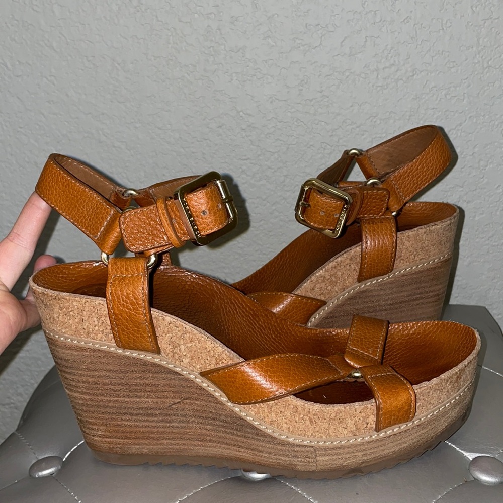 Used Tory Burch Leather Wedge Sandals size 9
